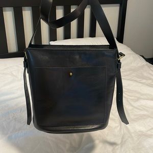 Madewell transport bucket bag black leather